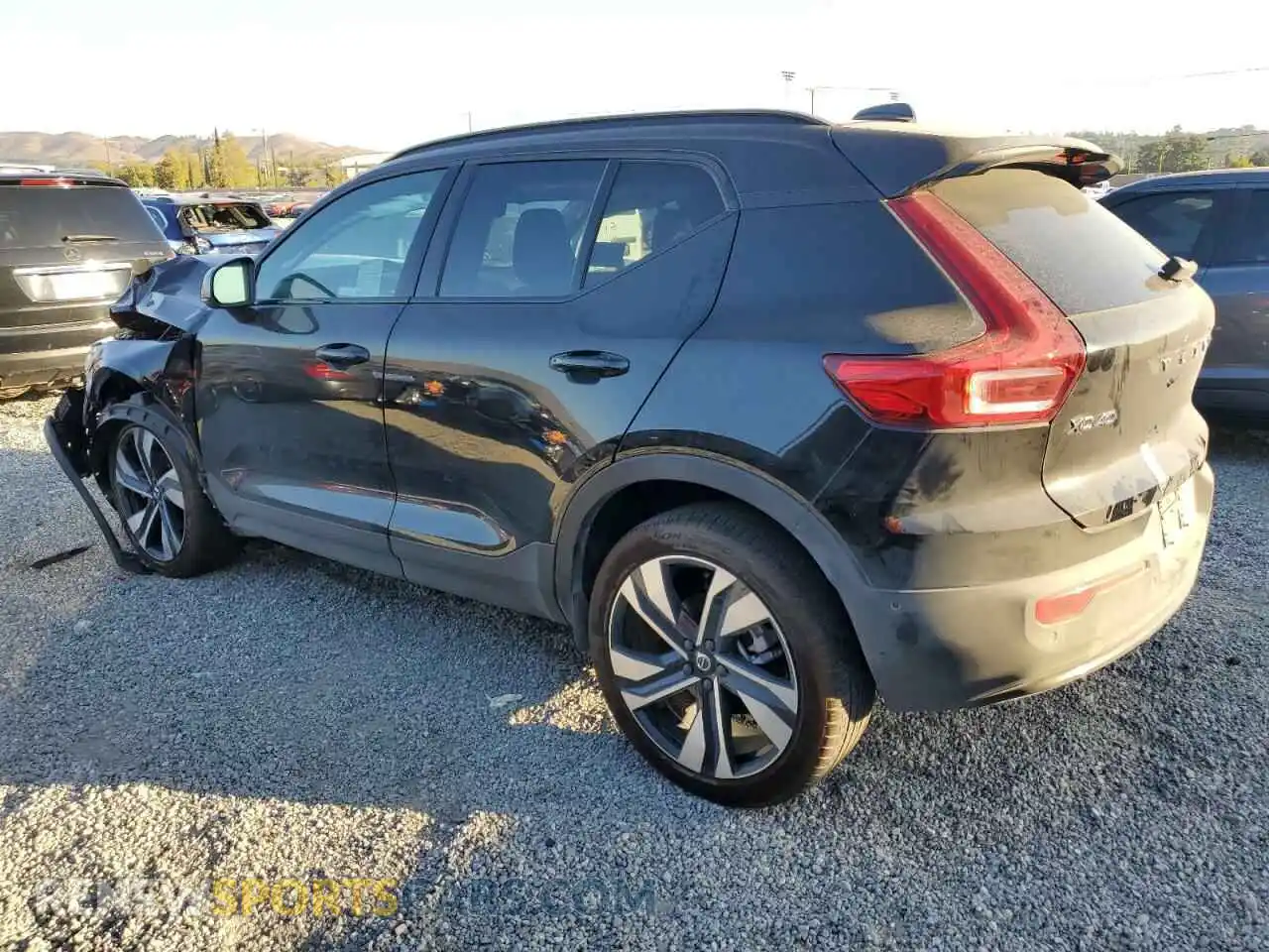 2 Photograph of a damaged car YV4L12ULXR2372535 VOLVO XC40 PLUS 2024