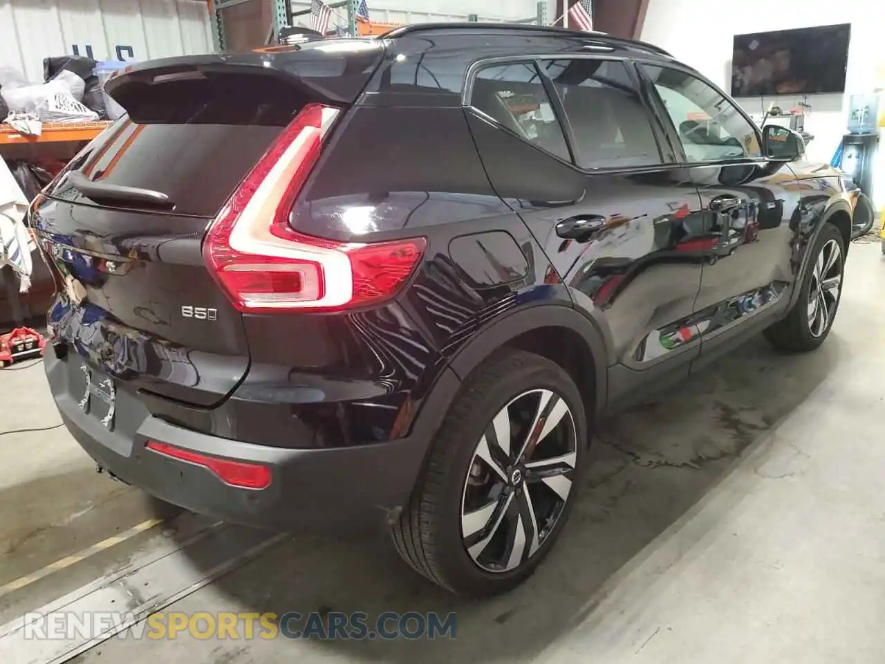 3 Photograph of a damaged car YV4L12UC5S2499988 VOLVO XC40 PLUS 2025