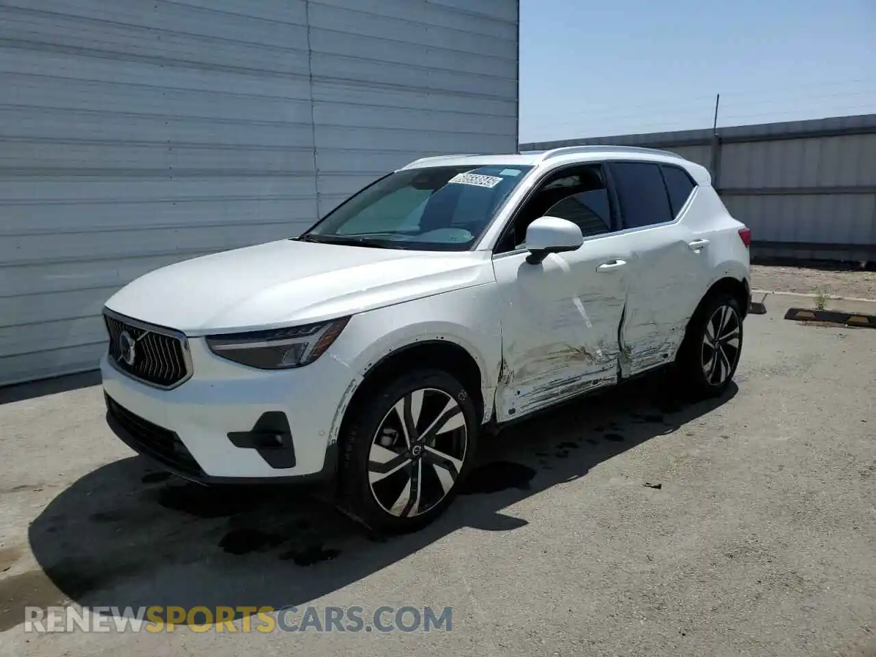 1 Photograph of a damaged car YV4L12UE8S2505753 VOLVO XC40 PLUS 2025