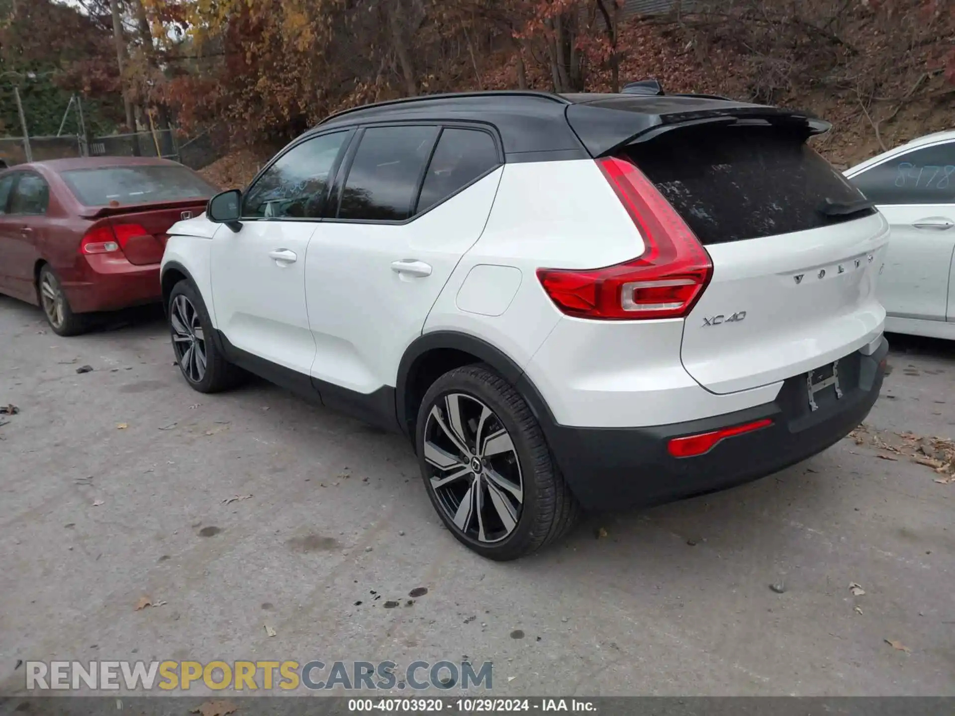 3 fotografías del automóvil dañado YV4ED3UR0M2565974 VOLVO XC40 RECHARGE PURE ELECTRIC 2021