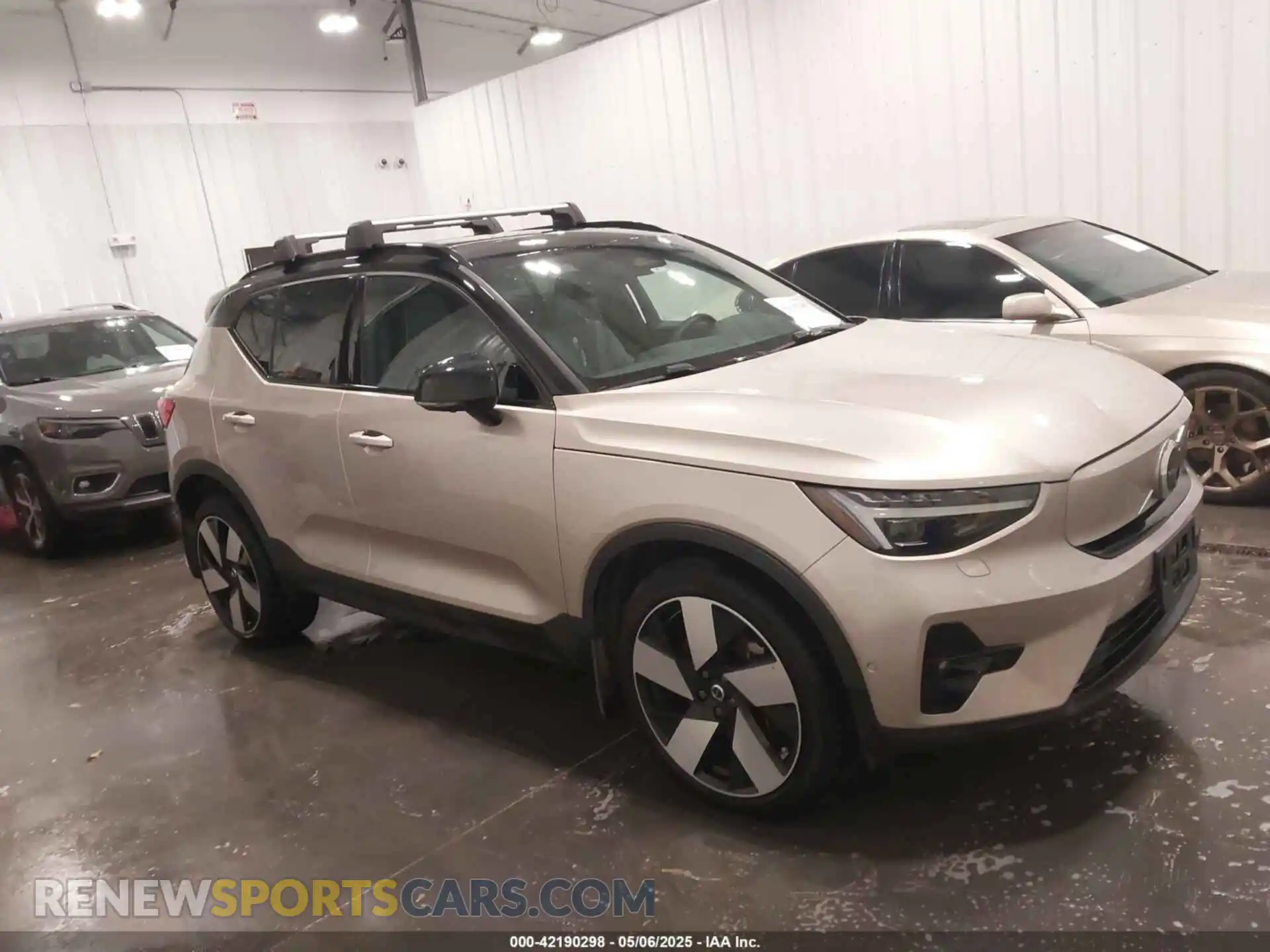 1 fotografías del automóvil dañado YV4ED3UM1P2023016 VOLVO XC40 RECHARGE PURE ELECTRIC 2023