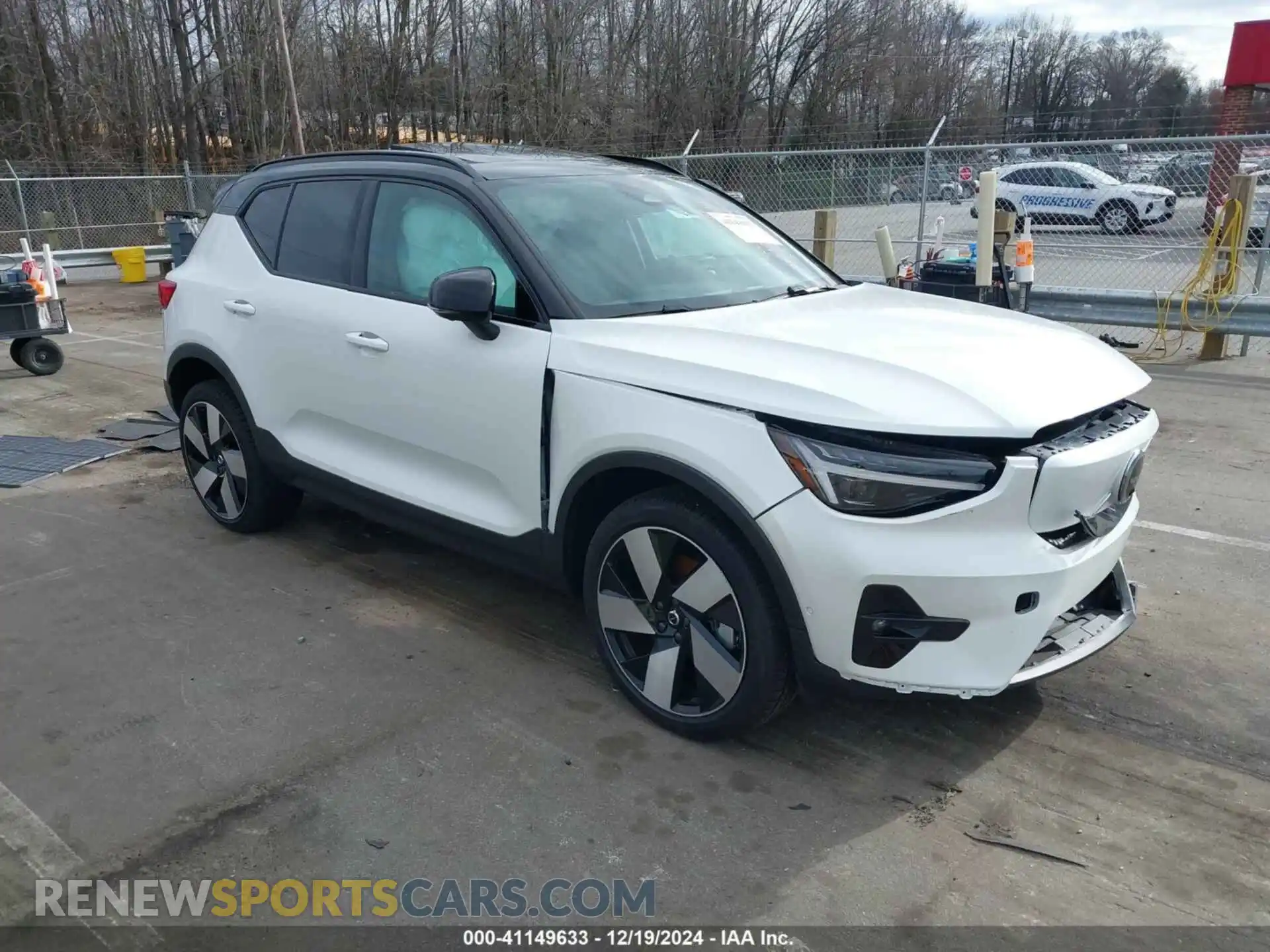 1 fotografías del automóvil dañado YV4EH3HL0R2268575 VOLVO XC40 RECHARGE PURE ELECTRIC 2024