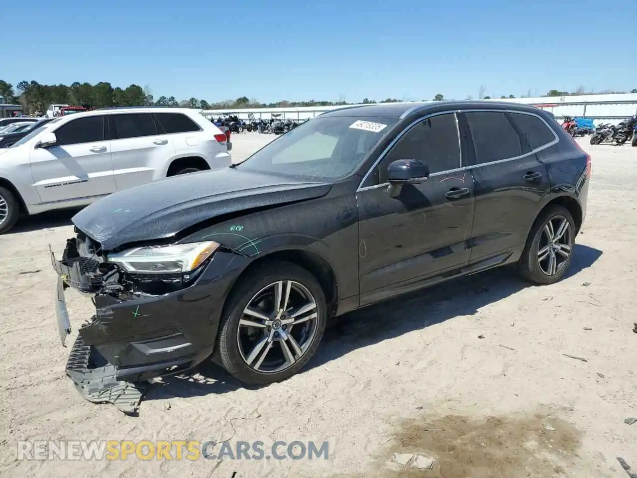 1 Фотография поврежденного автомобиля LYV102DK4KB206830 VOLVO XC60 2019