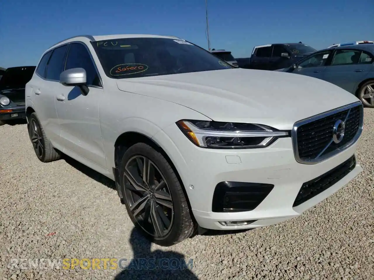 1 Photograph of a damaged car LYV102DM9KB219252 VOLVO XC60 2019