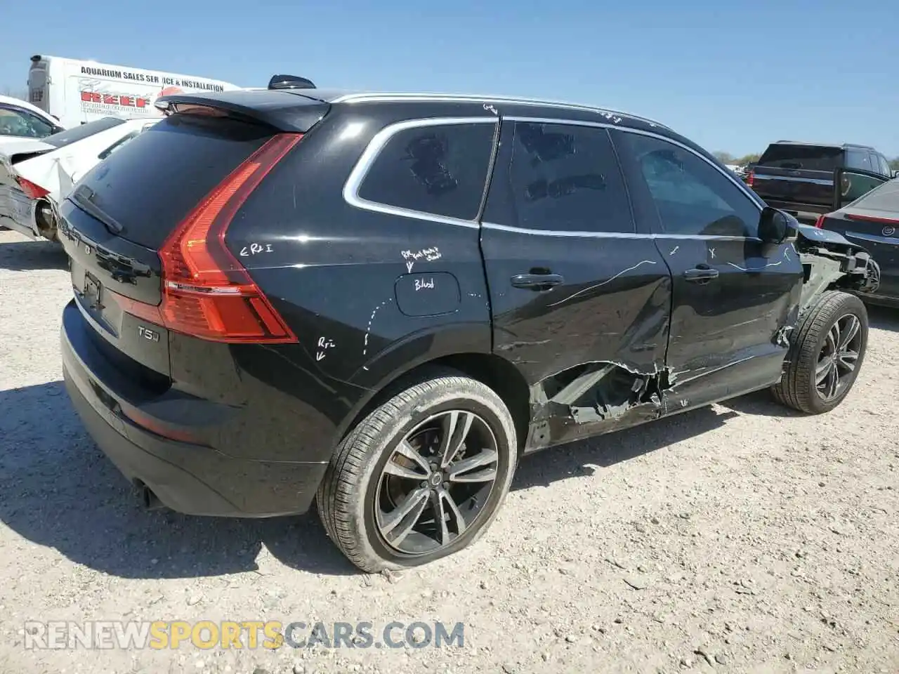 3 Photograph of a damaged car LYV102RK3KB196915 VOLVO XC60 2019