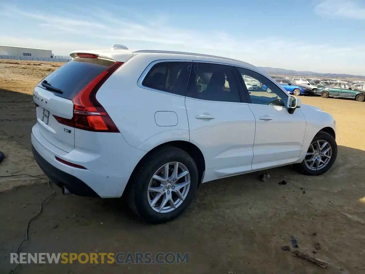 3 Photograph of a damaged car LYV102RK3KB382003 VOLVO XC60 2019