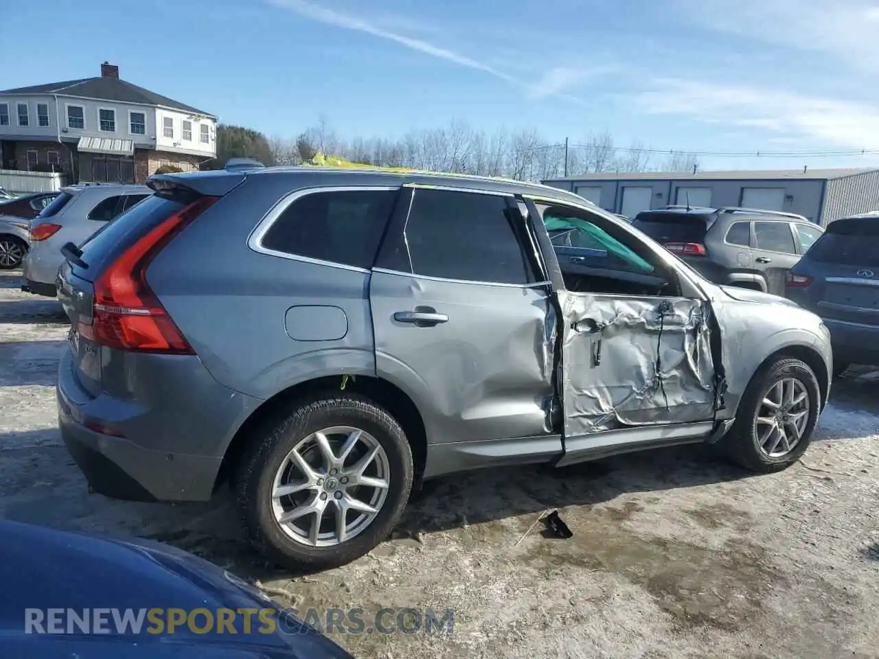 3 Фотография поврежденного автомобиля LYV102RK7KB206121 VOLVO XC60 2019