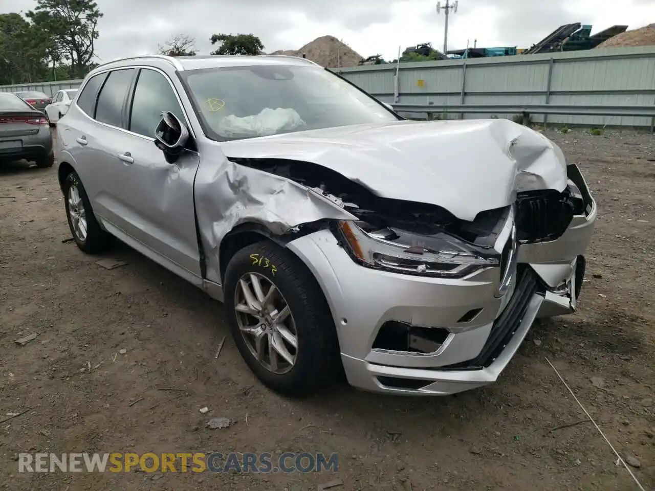 1 Photograph of a damaged car LYV102RKXKB209529 VOLVO XC60 2019
