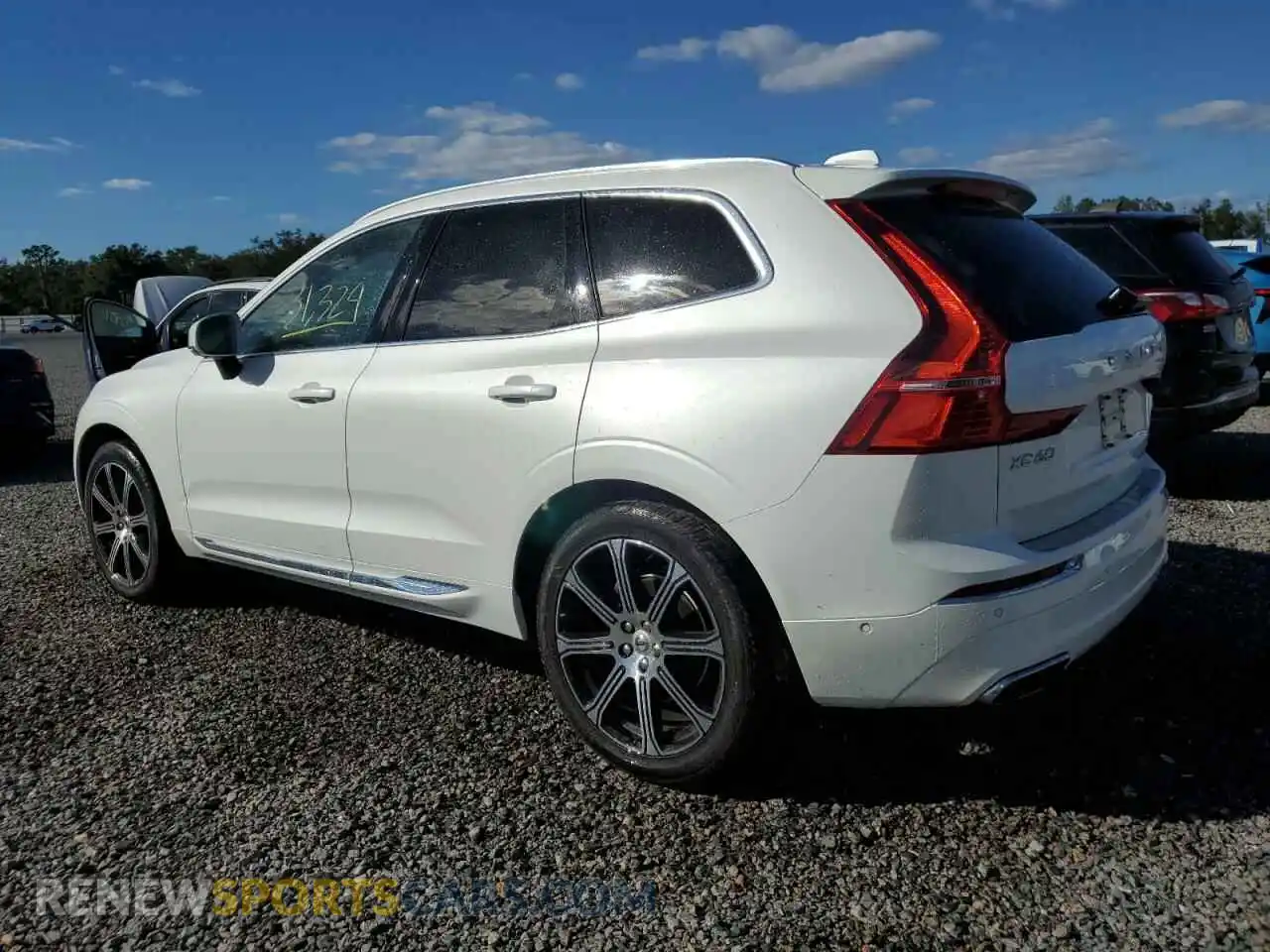 2 Photograph of a damaged car LYV102RL2KB233641 VOLVO XC60 2019