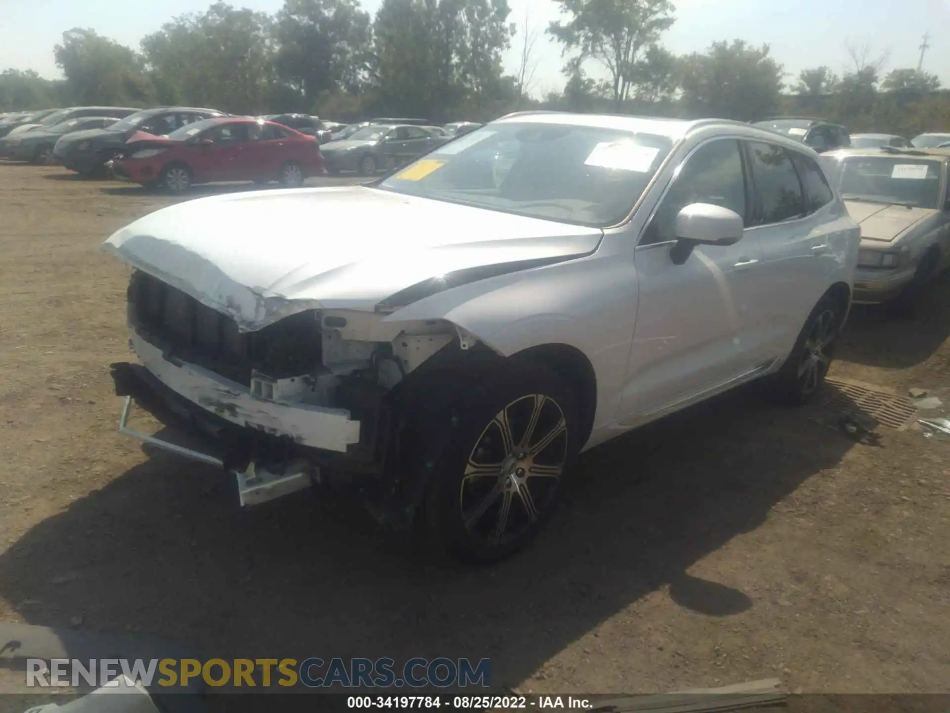 2 Photograph of a damaged car LYV102RL4KB178562 VOLVO XC60 2019