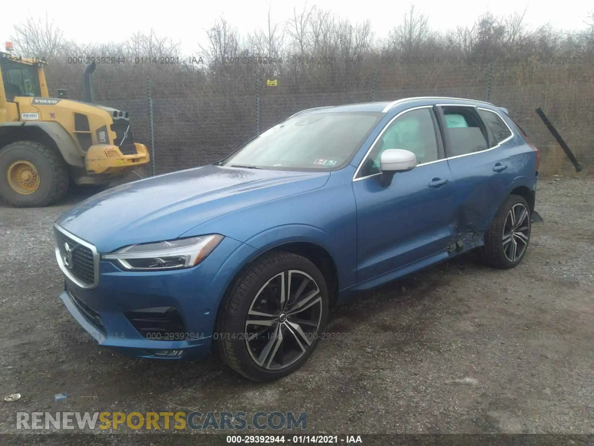 2 Photograph of a damaged car LYV102RM4KB238476 VOLVO XC60 2019