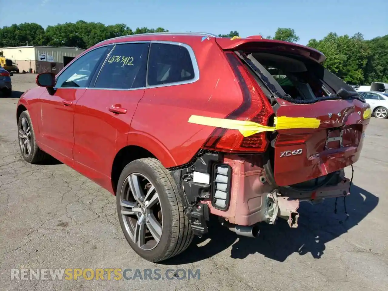 3 Photograph of a damaged car LYVA22RK1KB229923 VOLVO XC60 2019