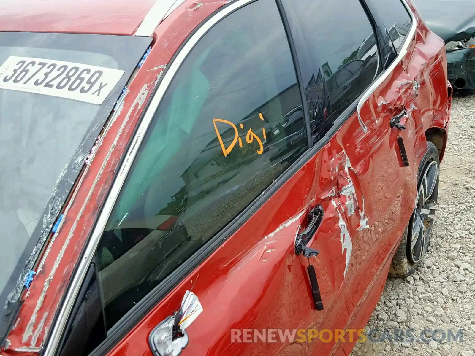 9 Photograph of a damaged car LYVA22RK6KB213927 VOLVO XC60 2019