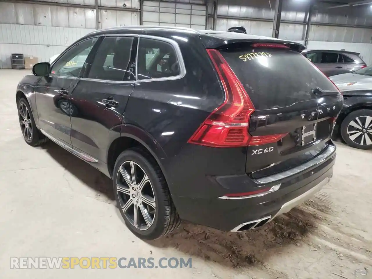 3 Photograph of a damaged car LYVA22RL0KB302742 VOLVO XC60 2019