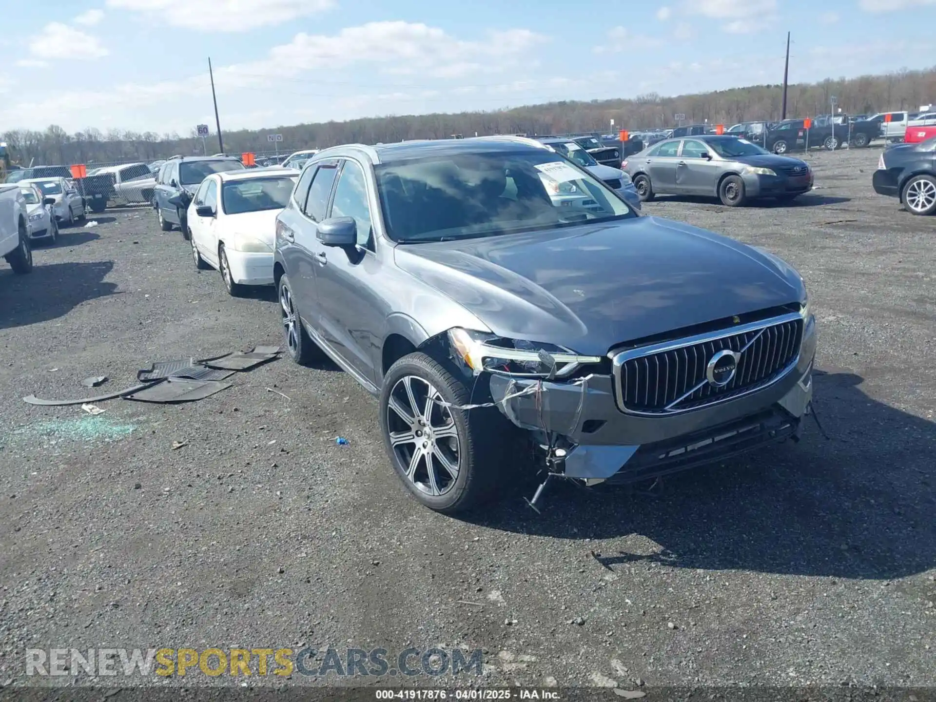 1 Photograph of a damaged car LYVA22RL4KB233716 VOLVO XC60 2019