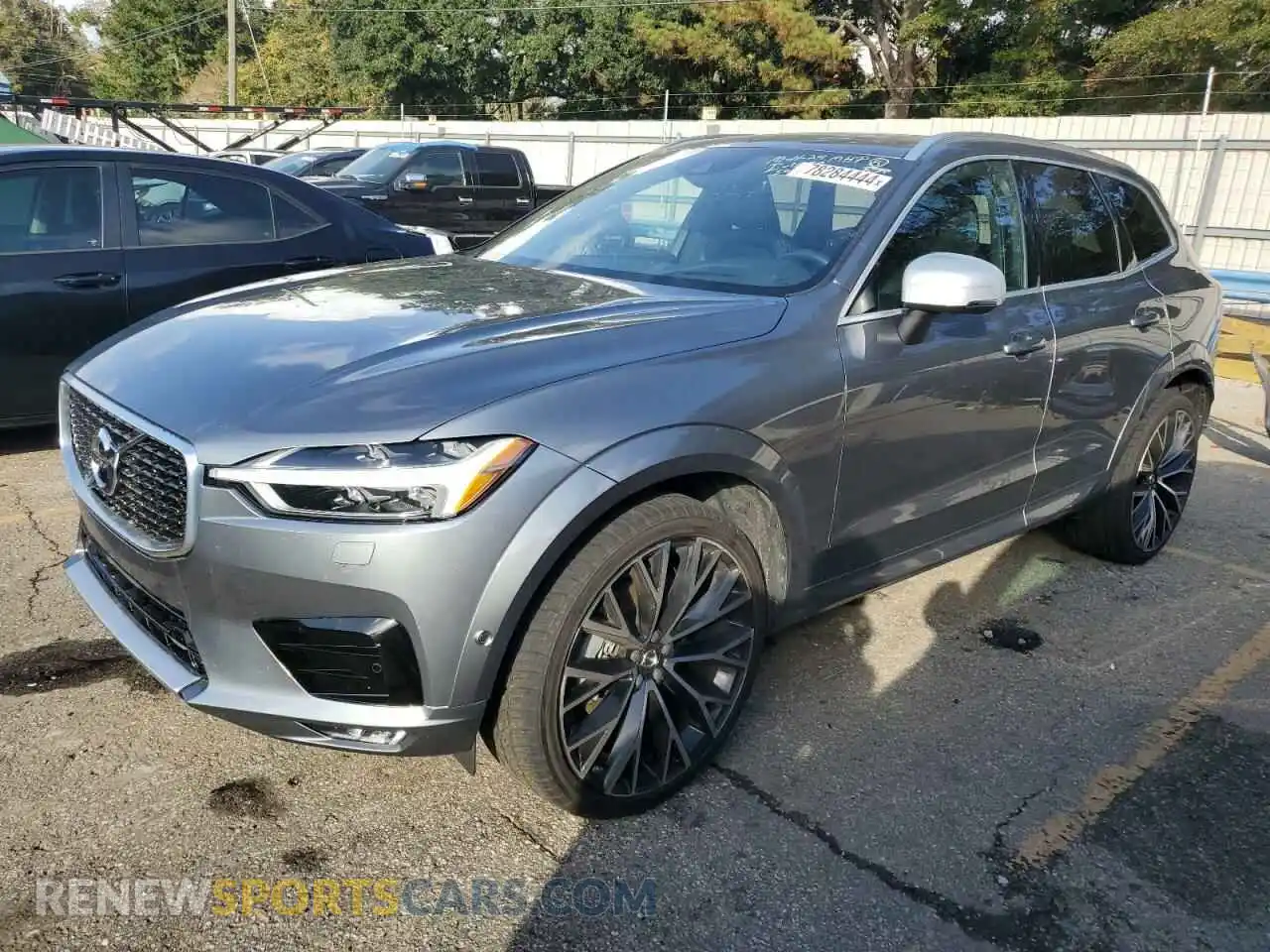 1 Photograph of a damaged car YV4A22RM9K1353184 VOLVO XC60 2019