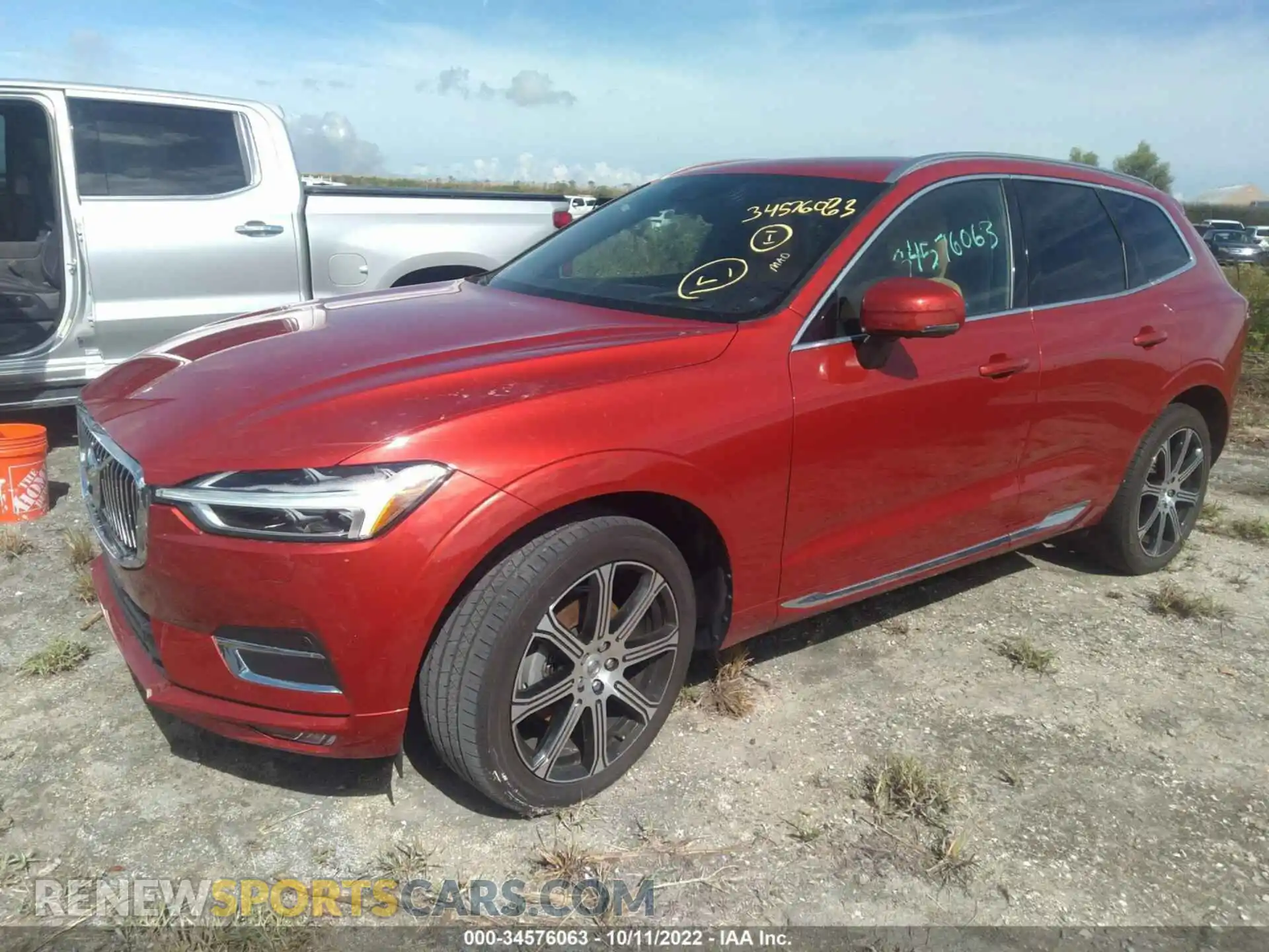 2 Фотография поврежденного автомобиля YV4102DL3L1572275 VOLVO XC60 2020