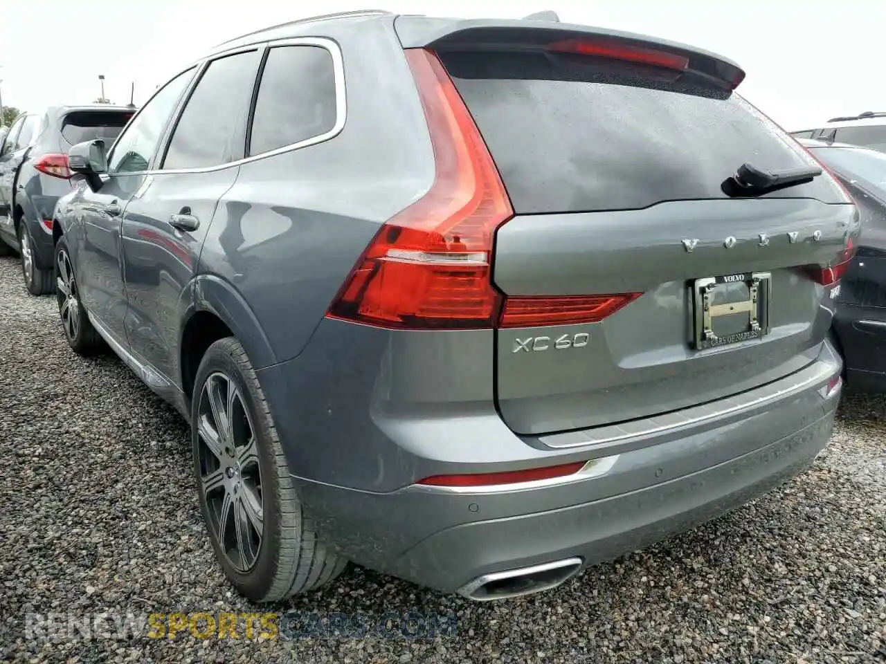 3 Photograph of a damaged car YV4102DL9L1530144 VOLVO XC60 2020
