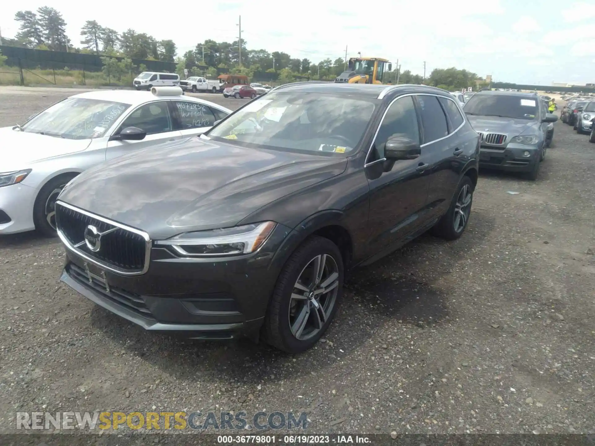 2 Photograph of a damaged car YV4102RK1L1417496 VOLVO XC60 2020