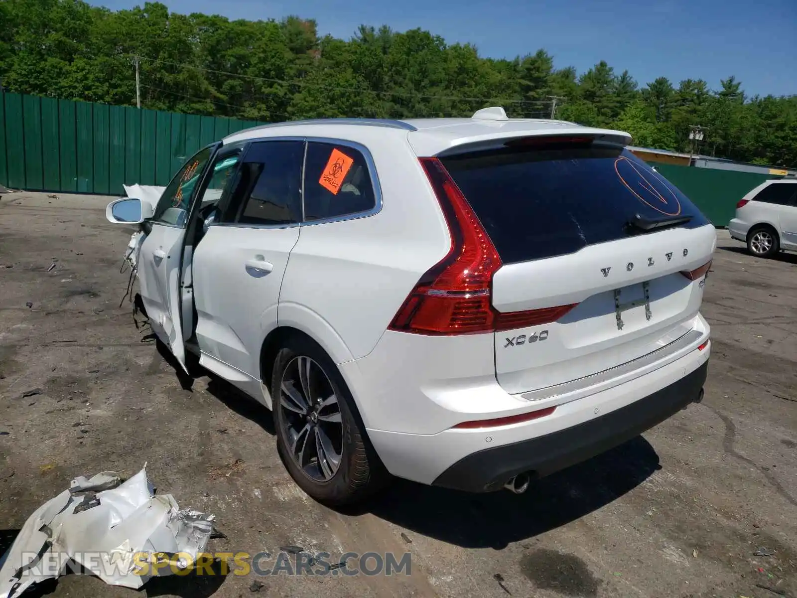 3 Photograph of a damaged car YV4102RK2L1508891 VOLVO XC60 2020