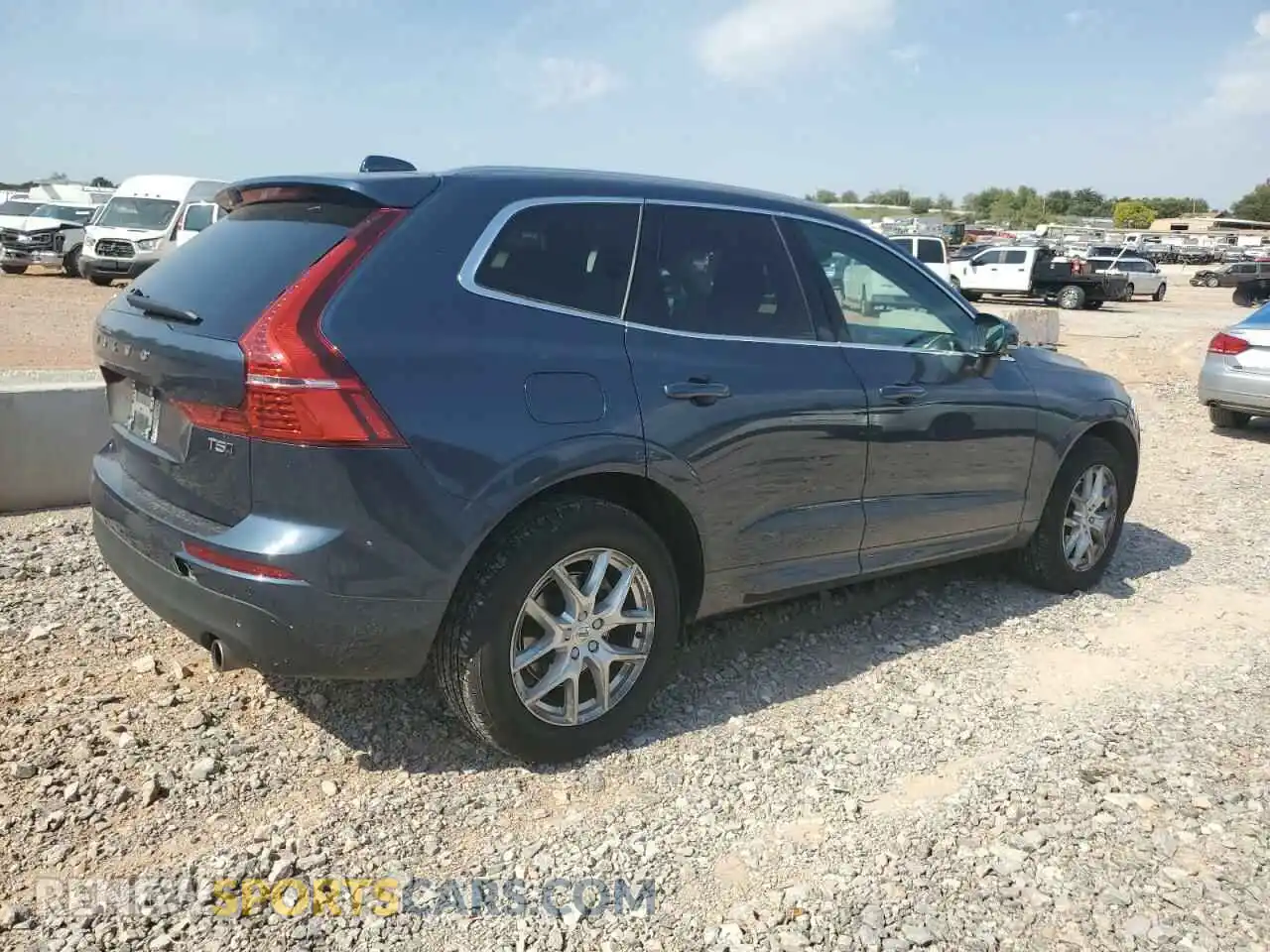 3 Photograph of a damaged car YV4102RK8L1503078 VOLVO XC60 2020