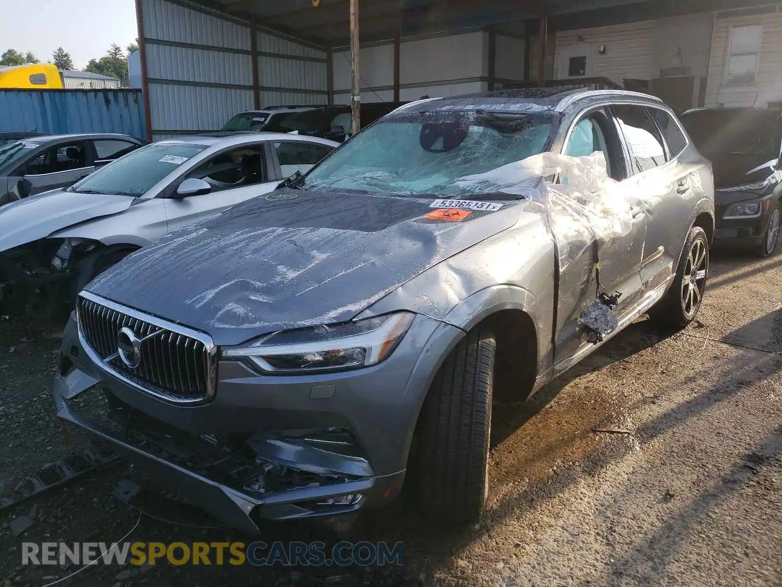 2 Photograph of a damaged car YV4102RL4L1534658 VOLVO XC60 2020