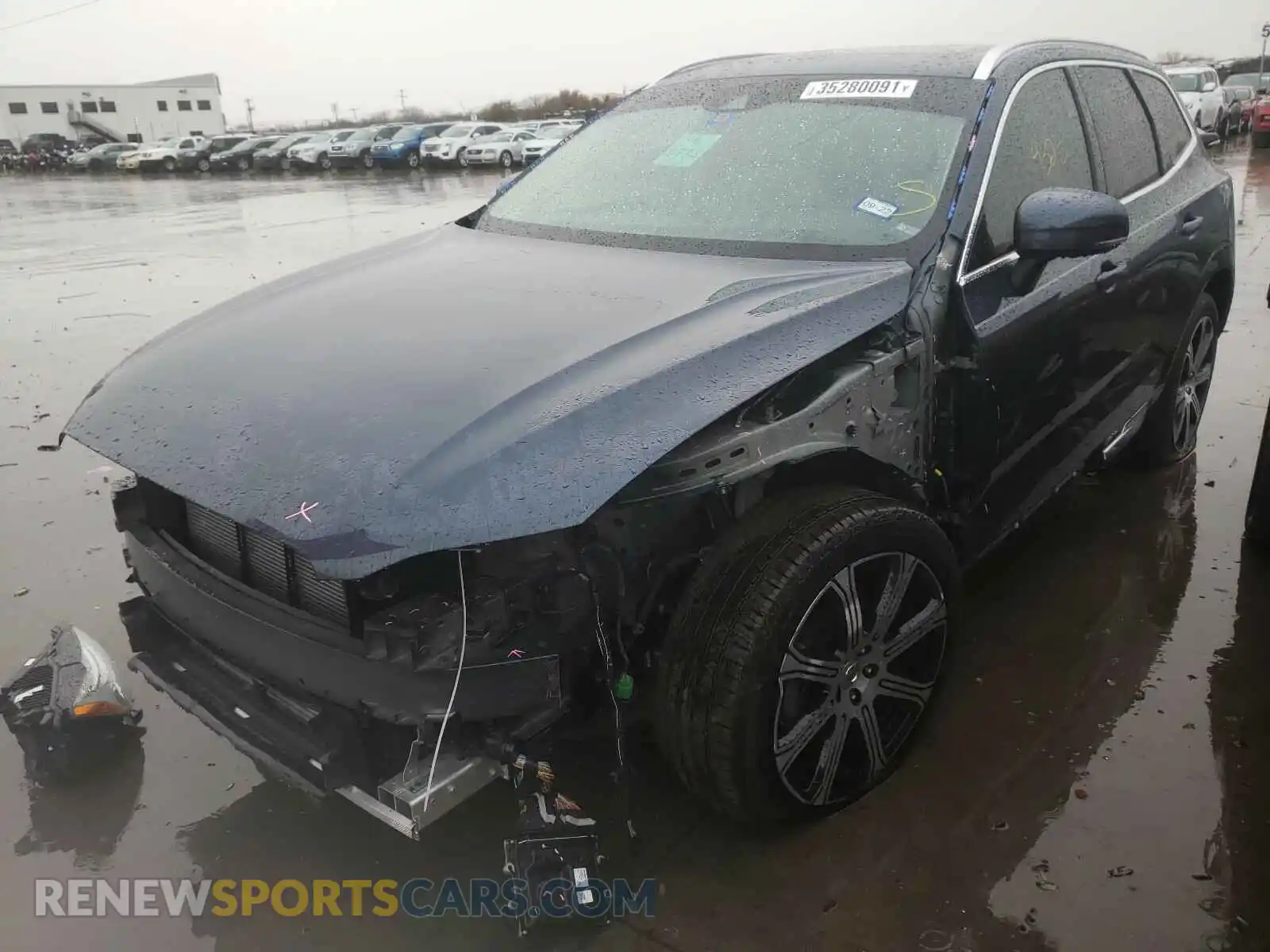 2 Photograph of a damaged car YV4102RL4L1580927 VOLVO XC60 2020