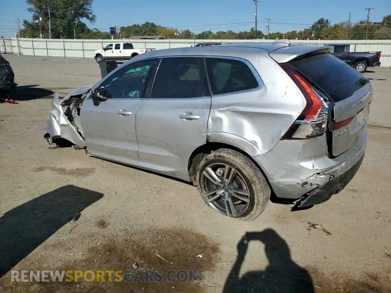 2 Photograph of a damaged car YV4A22RK2L1509341 VOLVO XC60 2020