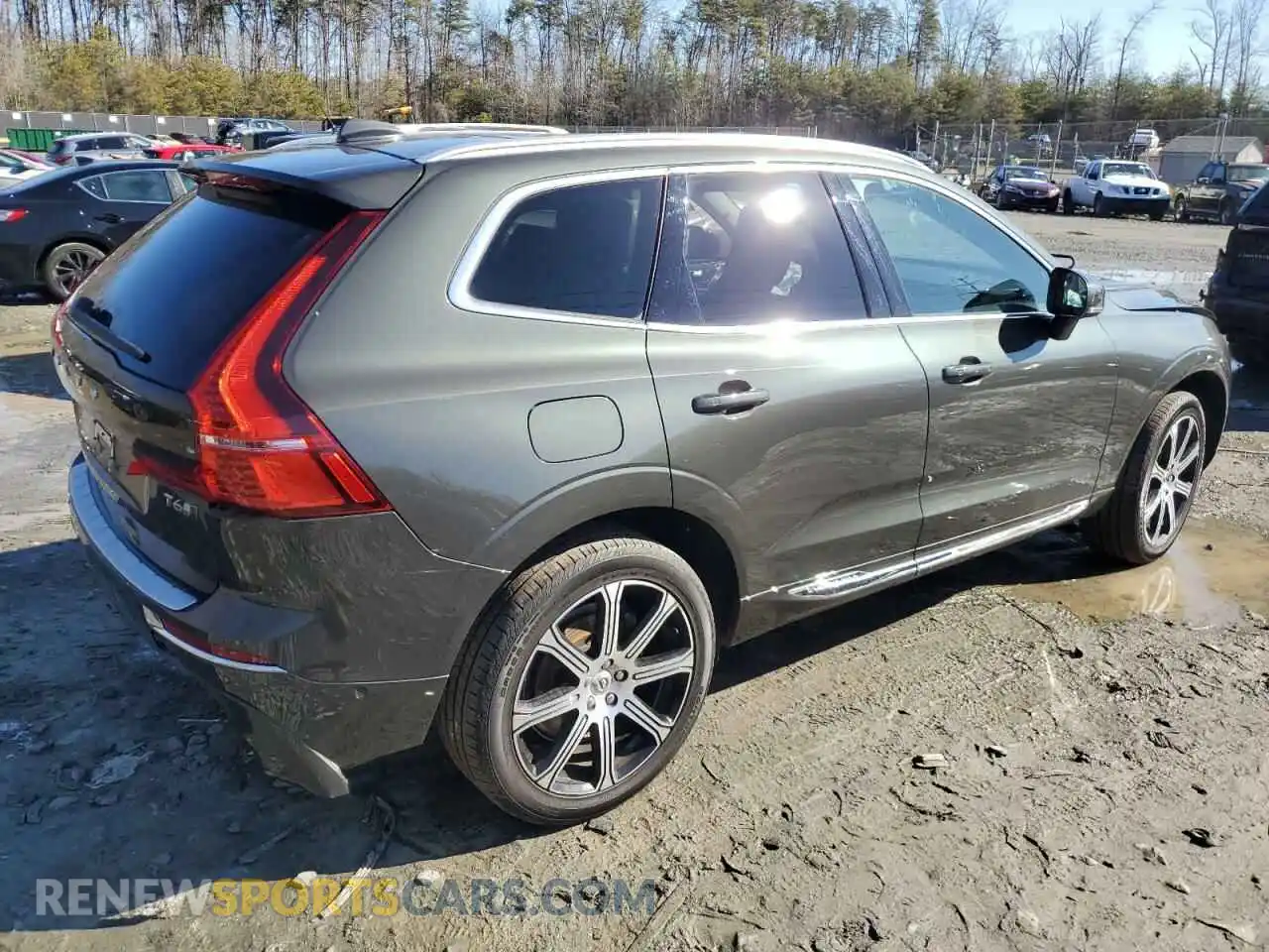 3 Photograph of a damaged car YV4A22RL2L1418546 VOLVO XC60 2020
