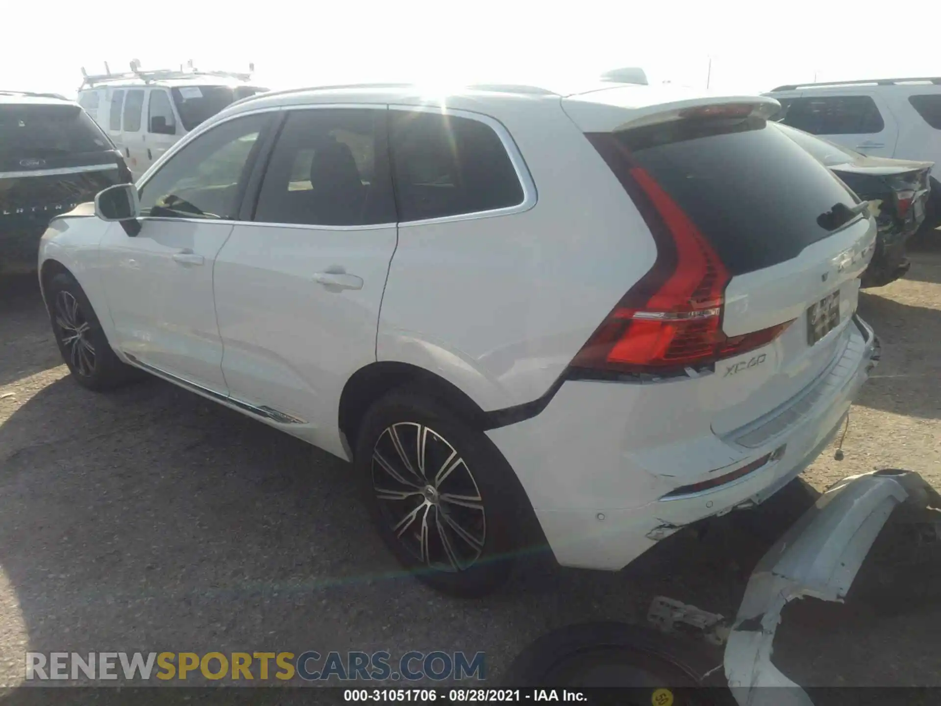 3 Photograph of a damaged car YV4A22RL2L1585358 VOLVO XC60 2020