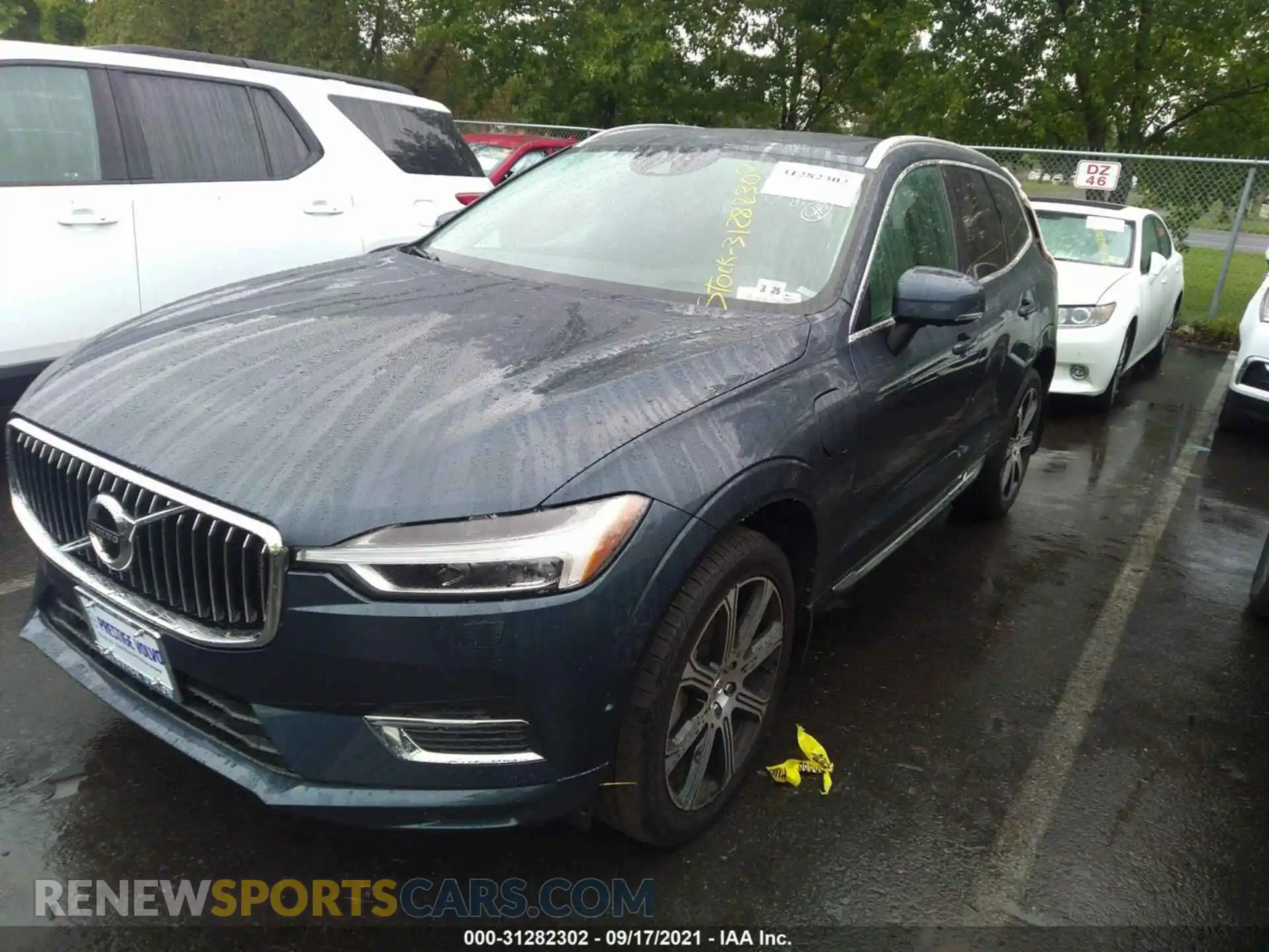 2 Photograph of a damaged car YV4BR0DL7L1553789 VOLVO XC60 2020
