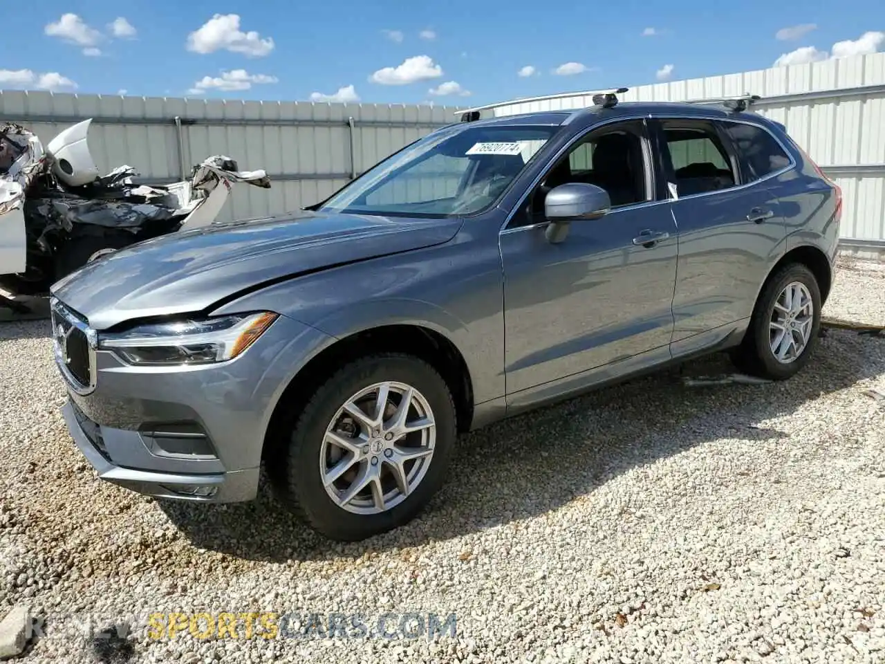 1 Photograph of a damaged car YV4102DK1M1782821 VOLVO XC60 2021