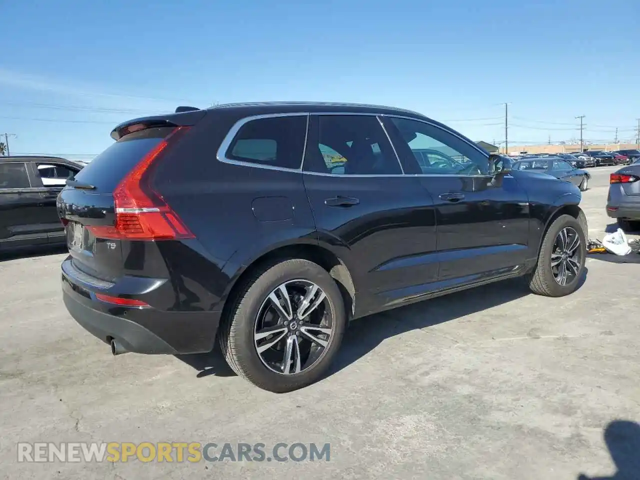3 Photograph of a damaged car YV4102DK2M1794640 VOLVO XC60 2021