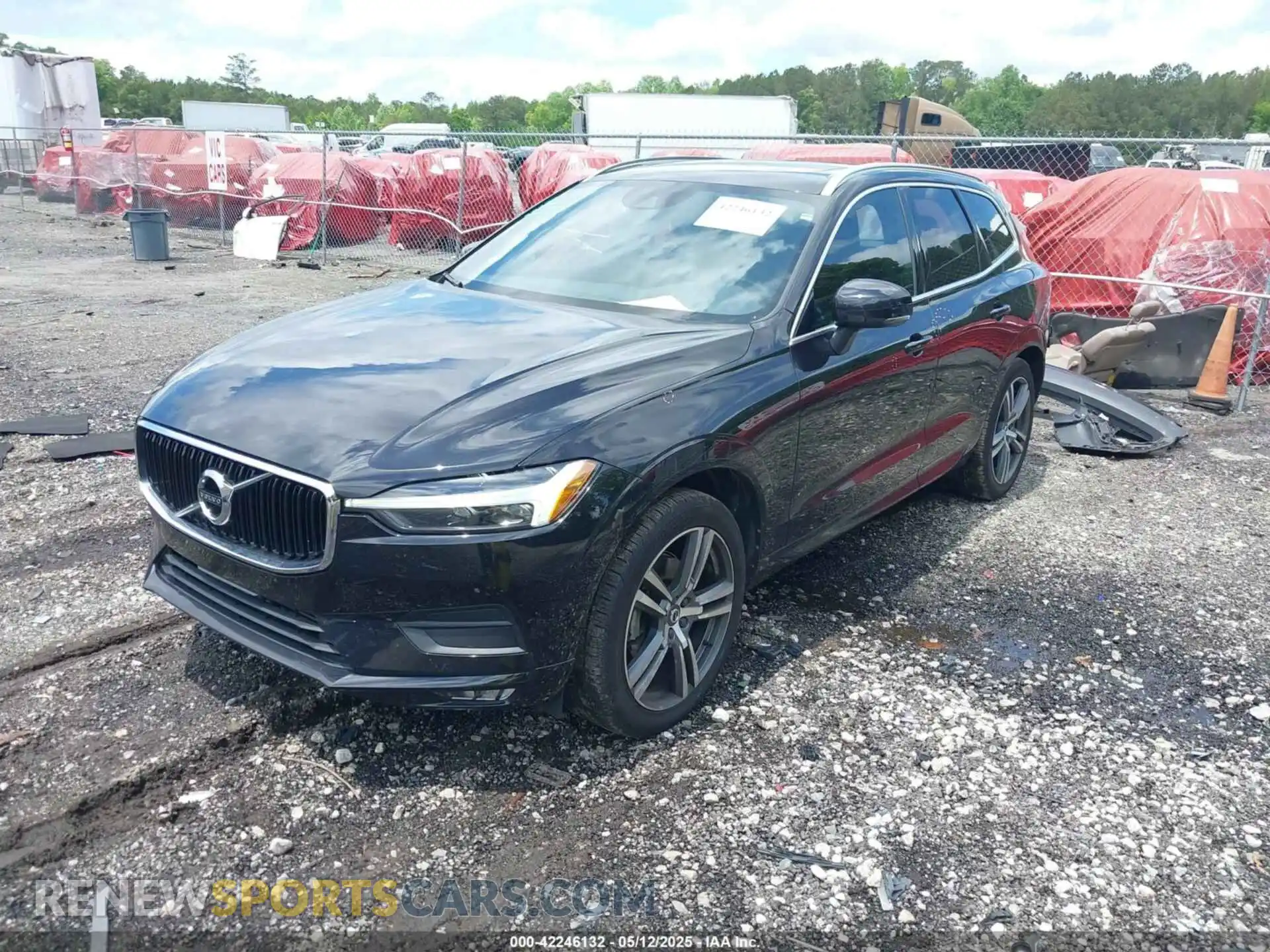 2 Photograph of a damaged car YV4102DK4M1818887 VOLVO XC60 2021