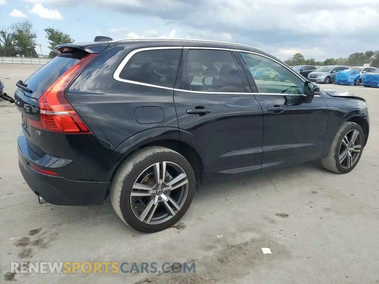 3 Photograph of a damaged car YV4102DK4M1835690 VOLVO XC60 2021