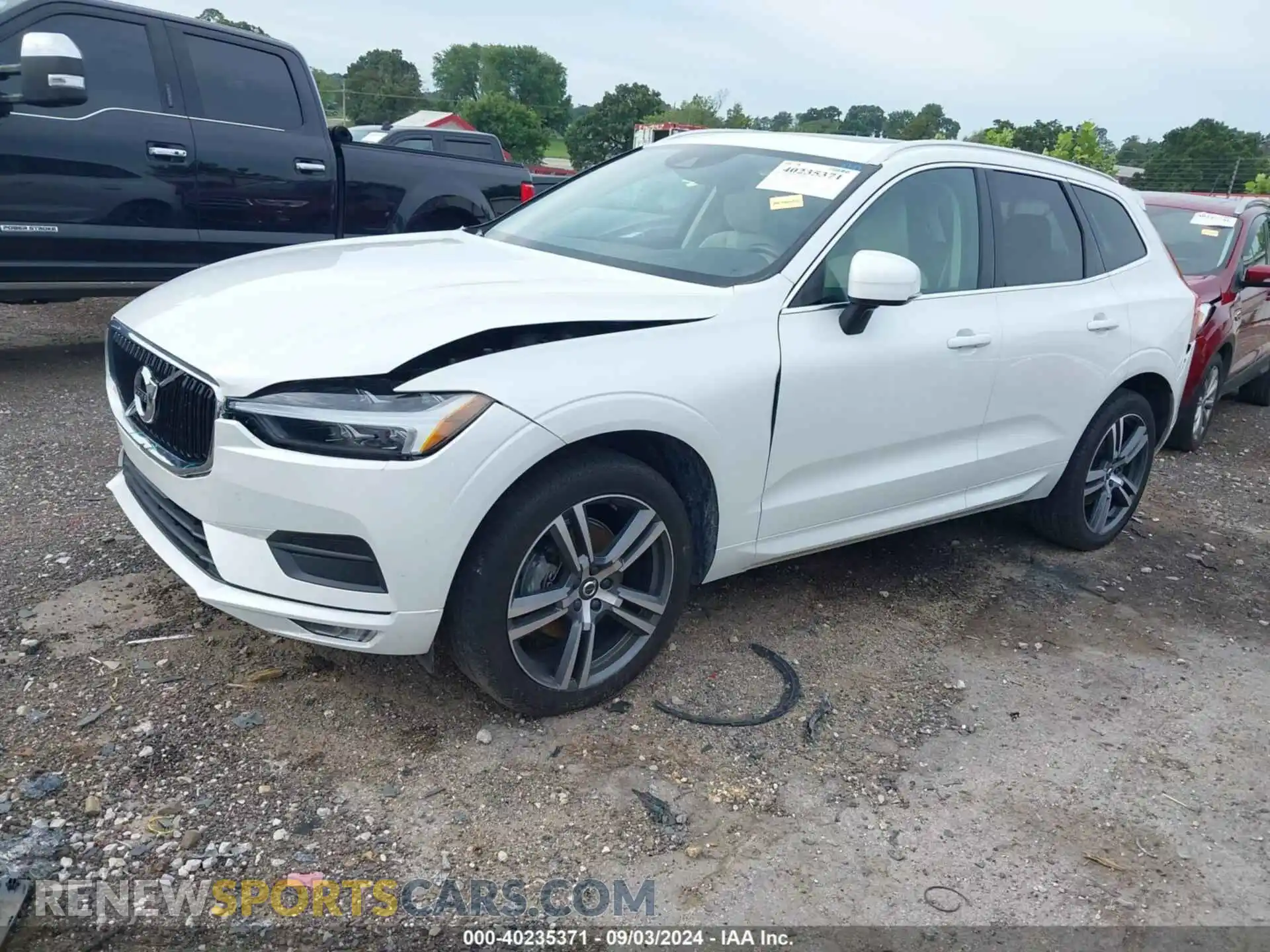 2 Photograph of a damaged car YV4102DK5M1880590 VOLVO XC60 2021