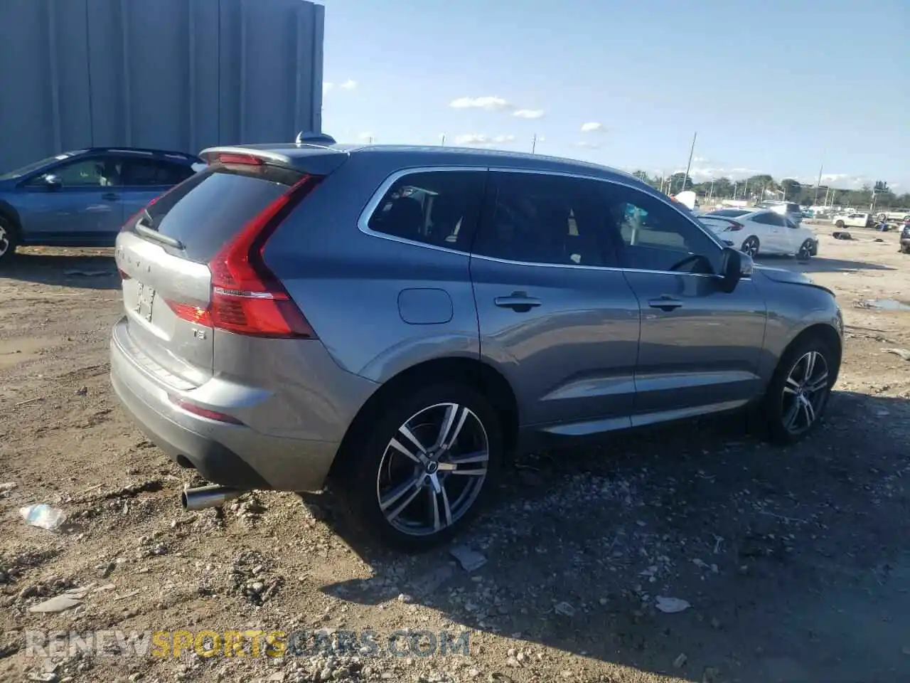 3 Photograph of a damaged car YV4102DK9M1820389 VOLVO XC60 2021