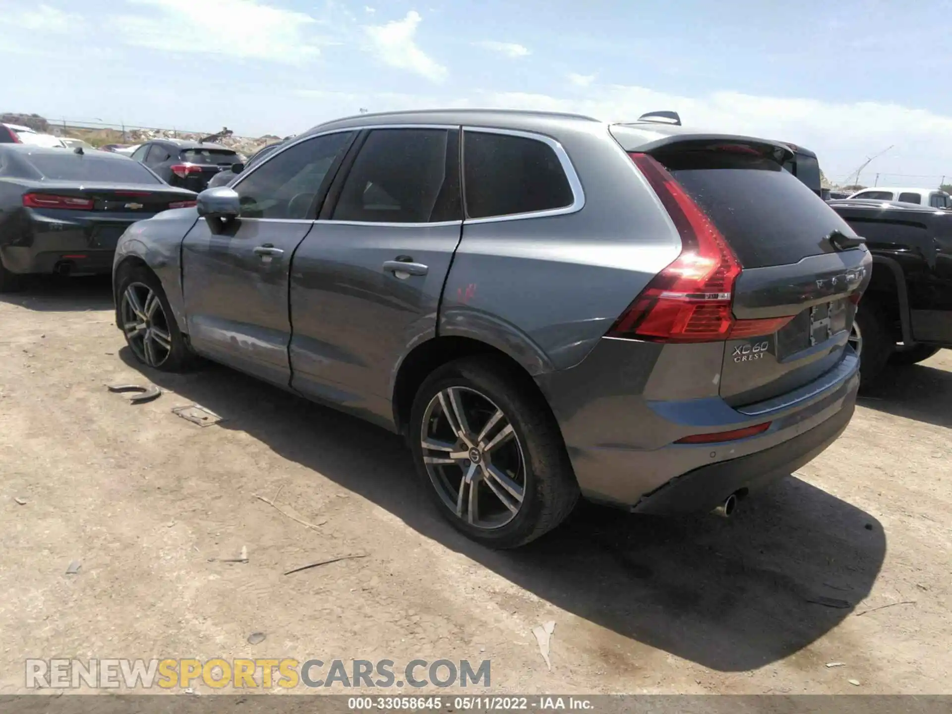 3 fotografías del automóvil dañado YV4102DKXM1700892 VOLVO XC60 2021