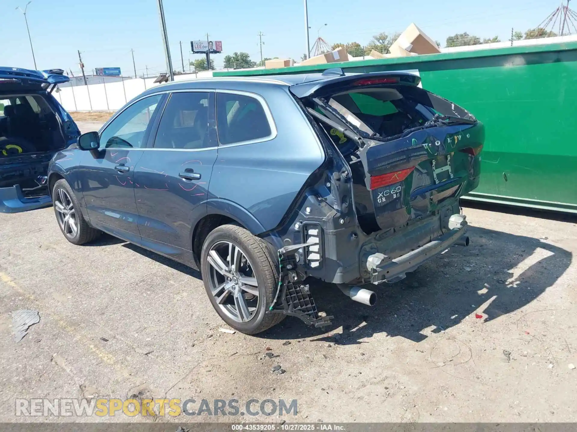 3 Photograph of a damaged car YV4102DKXM1810521 VOLVO XC60 2021