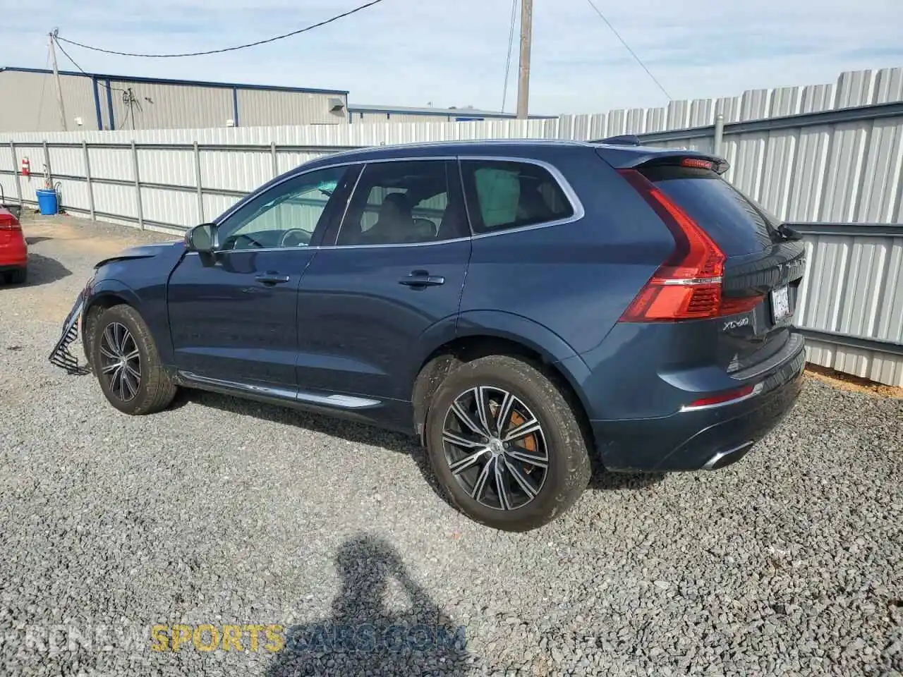2 Photograph of a damaged car YV4102DL0M1851765 VOLVO XC60 2021