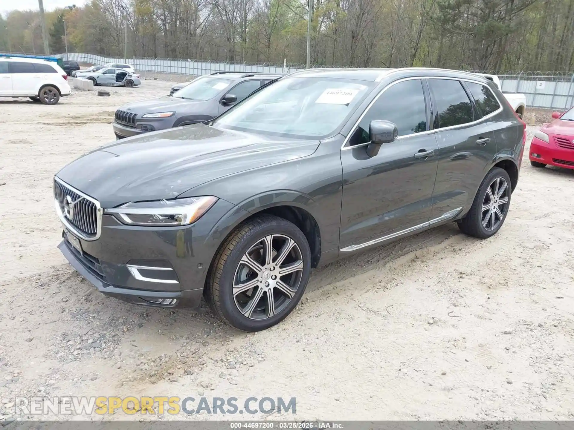2 Photograph of a damaged car YV4102DL1M1734566 VOLVO XC60 2021