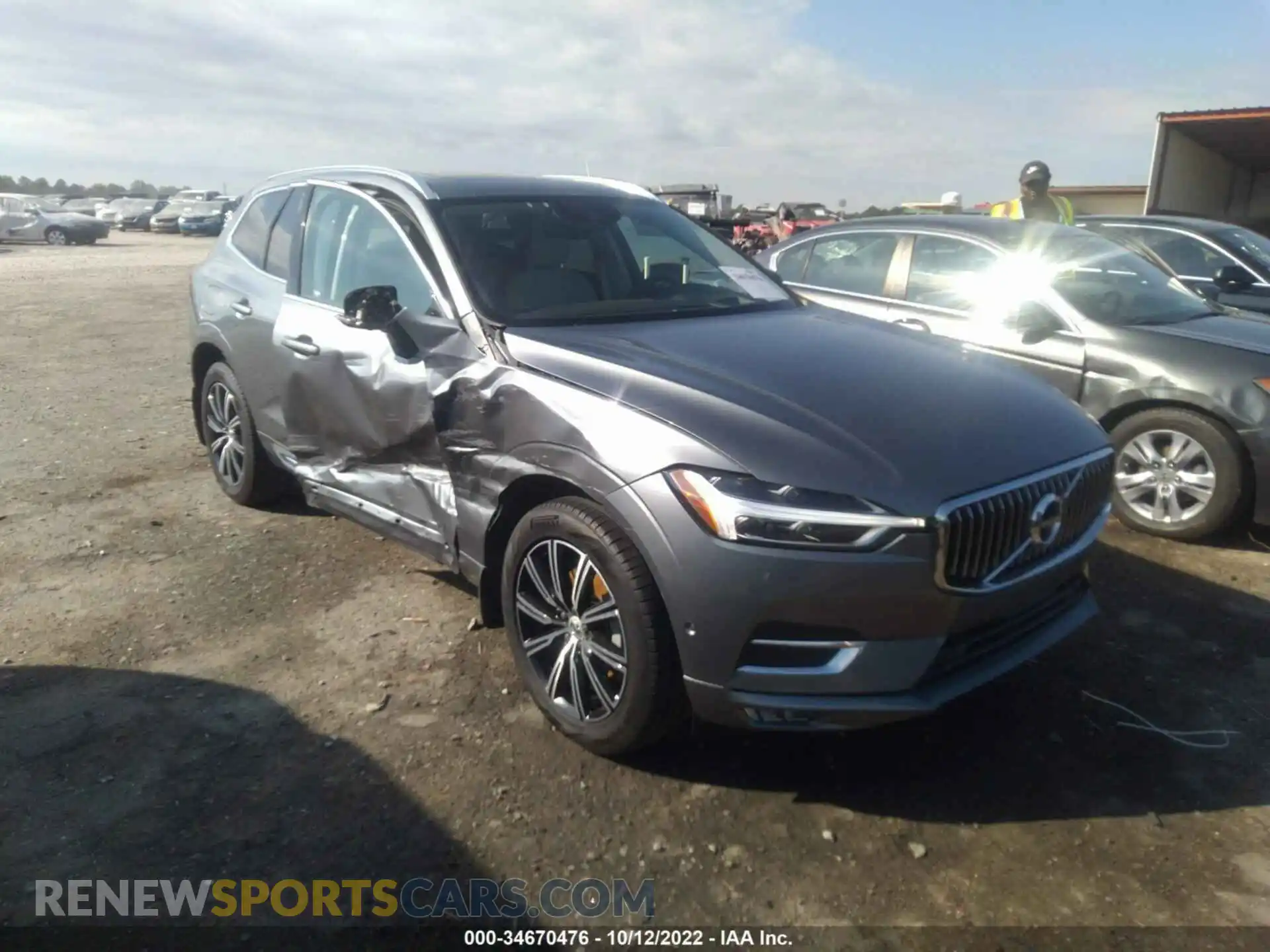 1 fotografías del automóvil dañado YV4102DL5M1675909 VOLVO XC60 2021