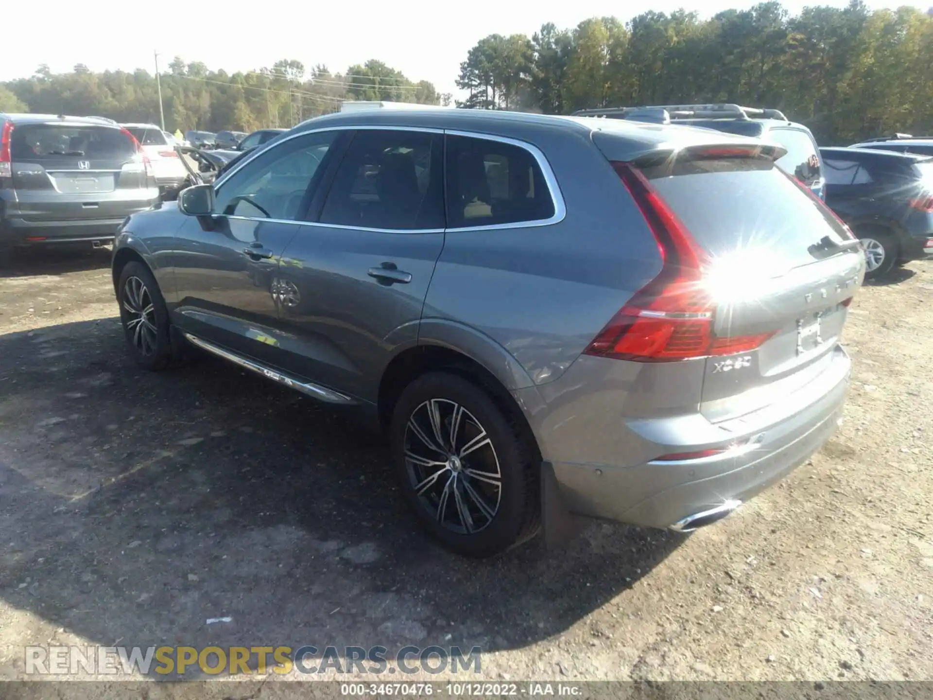 3 fotografías del automóvil dañado YV4102DL5M1675909 VOLVO XC60 2021