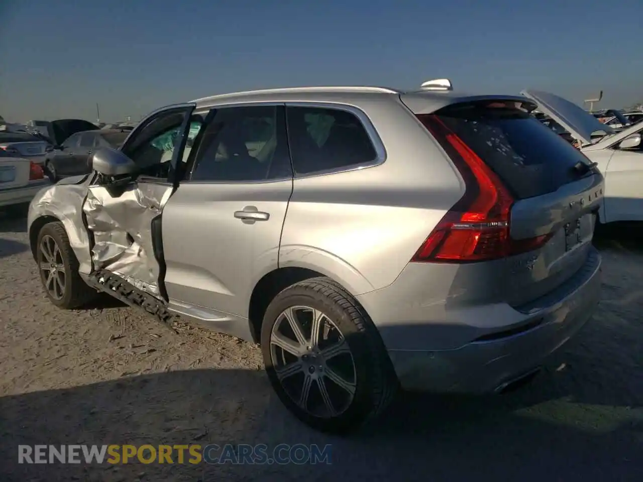 2 Photograph of a damaged car YV4102DL8M1689190 VOLVO XC60 2021