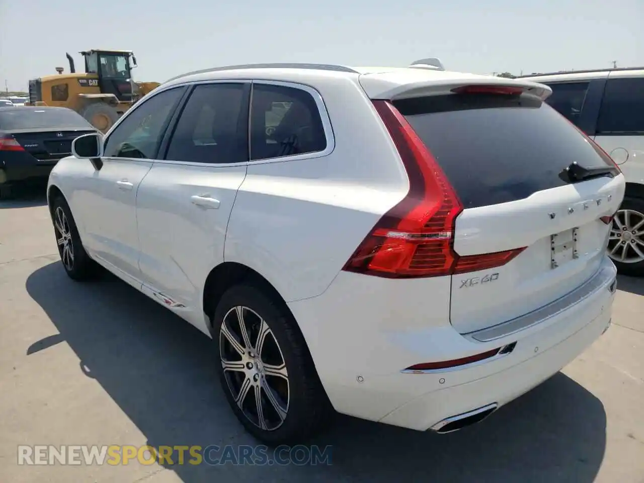 3 Photograph of a damaged car YV4102DLXM1740396 VOLVO XC60 2021