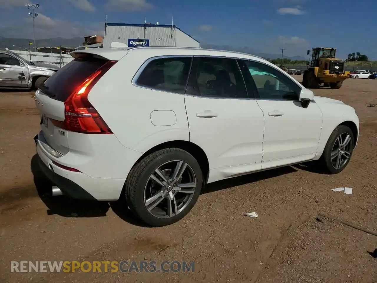 3 Photograph of a damaged car YV4102RK0M1734008 VOLVO XC60 2021