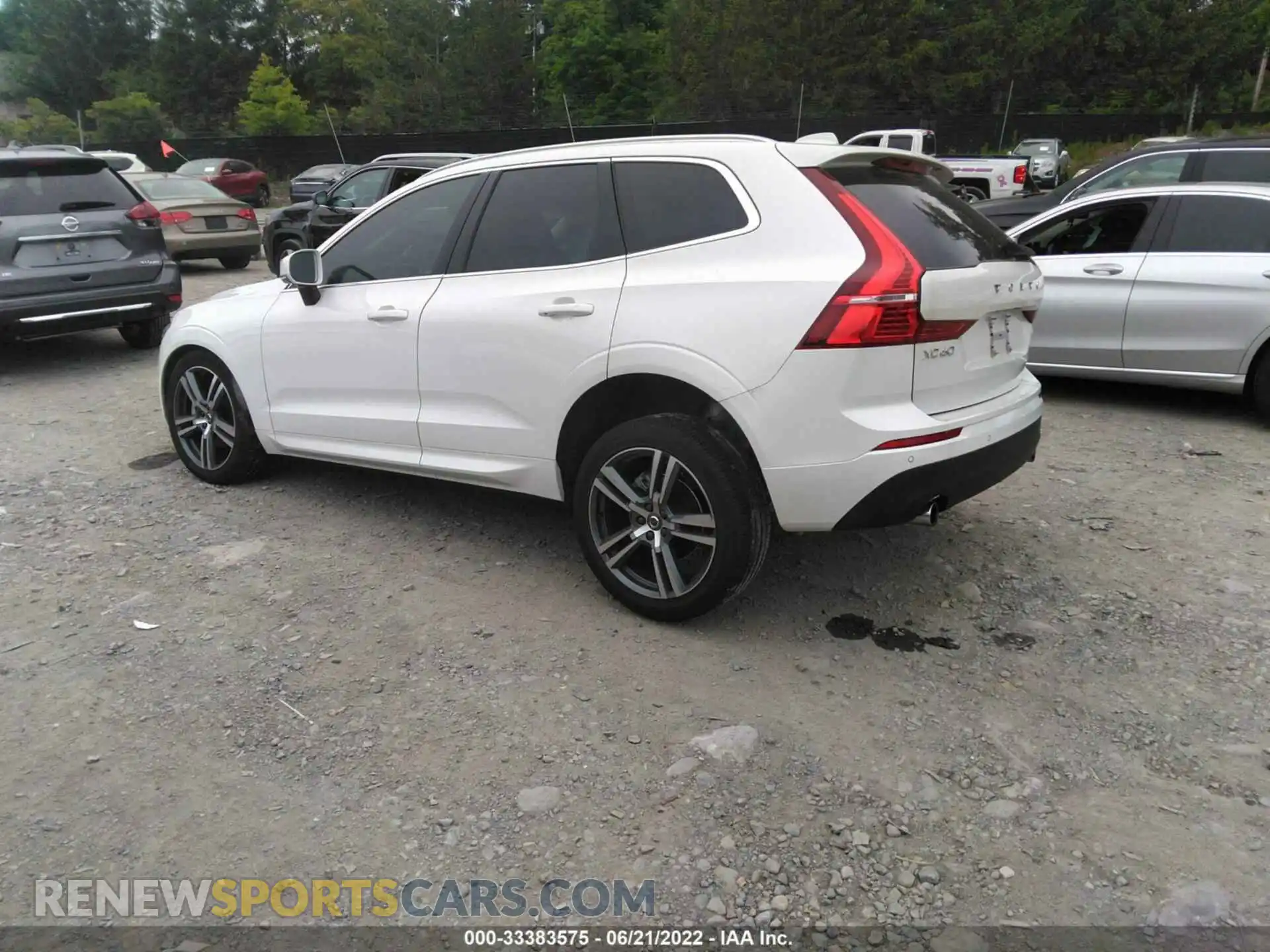 3 Photograph of a damaged car YV4102RK0M1827644 VOLVO XC60 2021