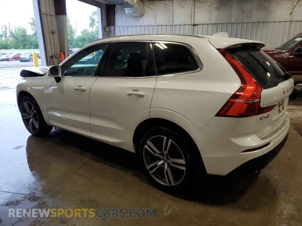 2 Photograph of a damaged car YV4102RK0M1886855 VOLVO XC60 2021