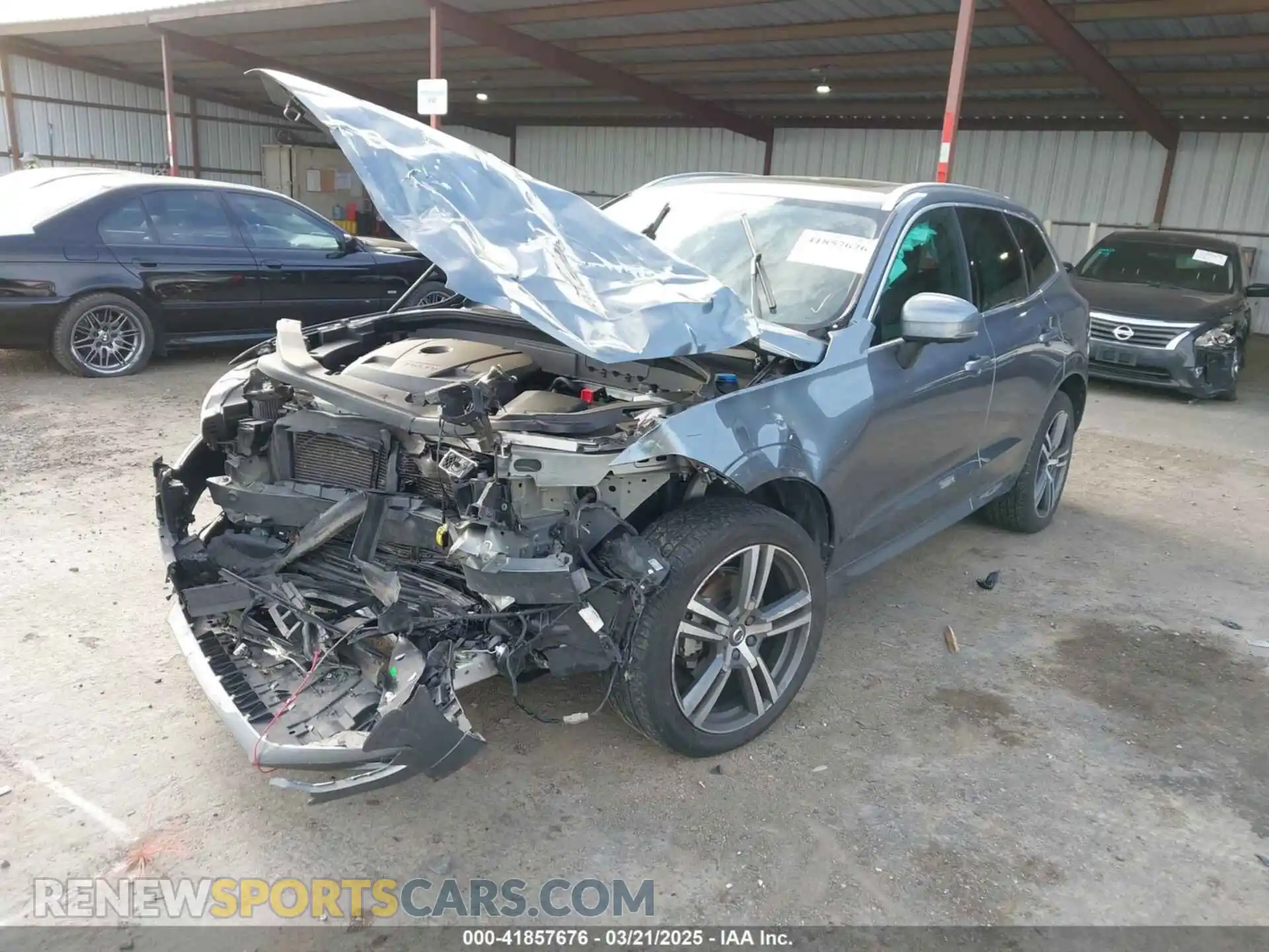 2 Photograph of a damaged car YV4102RK1M1715757 VOLVO XC60 2021