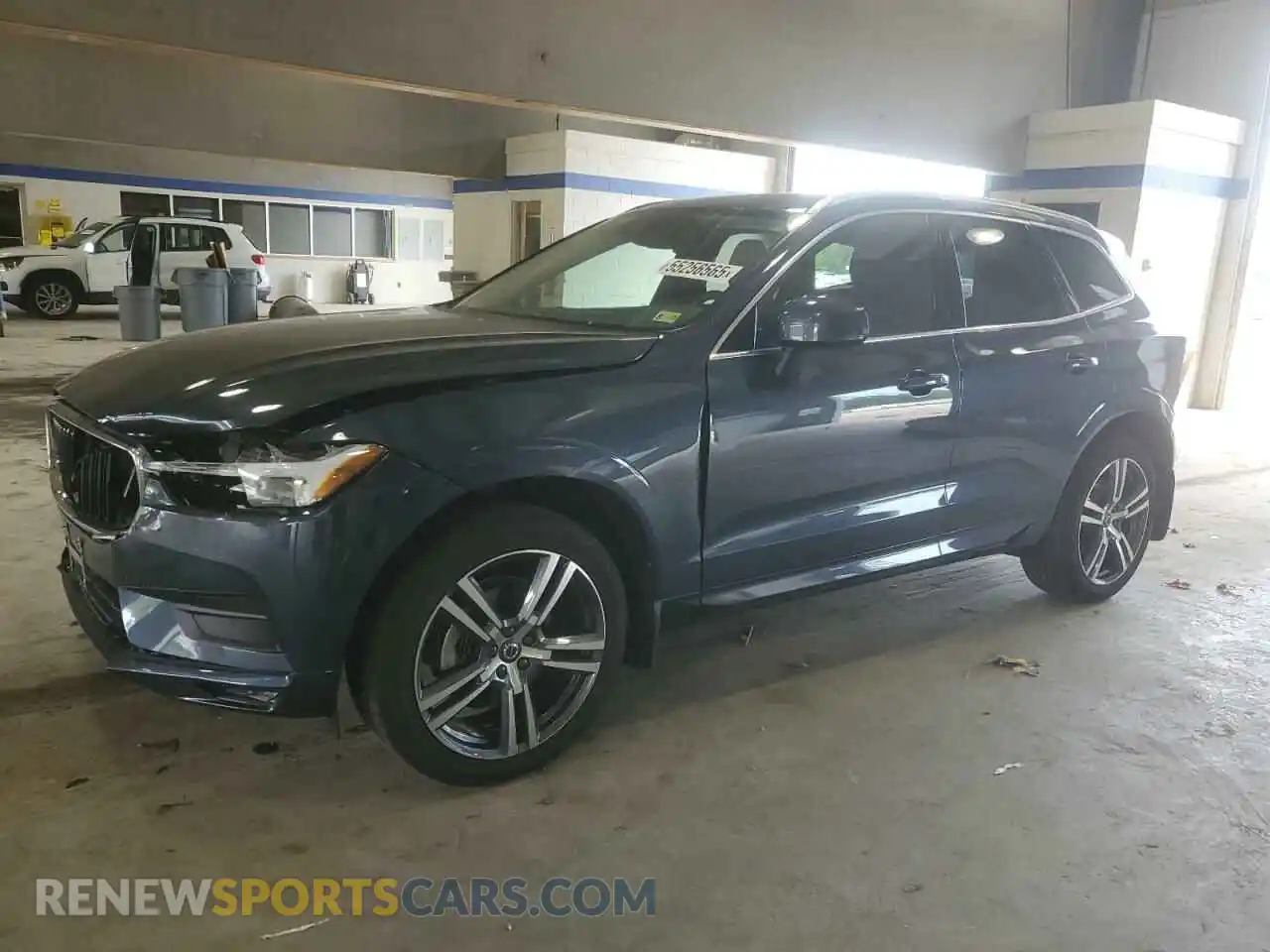 1 Photograph of a damaged car YV4102RK2M1886212 VOLVO XC60 2021